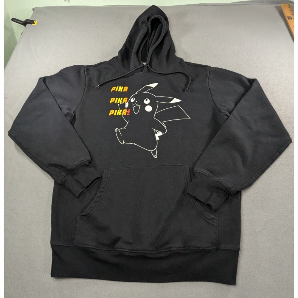 Pokemon Mens Pika Pika Pika Graphic Hoodie Size Medium Black 195566942403